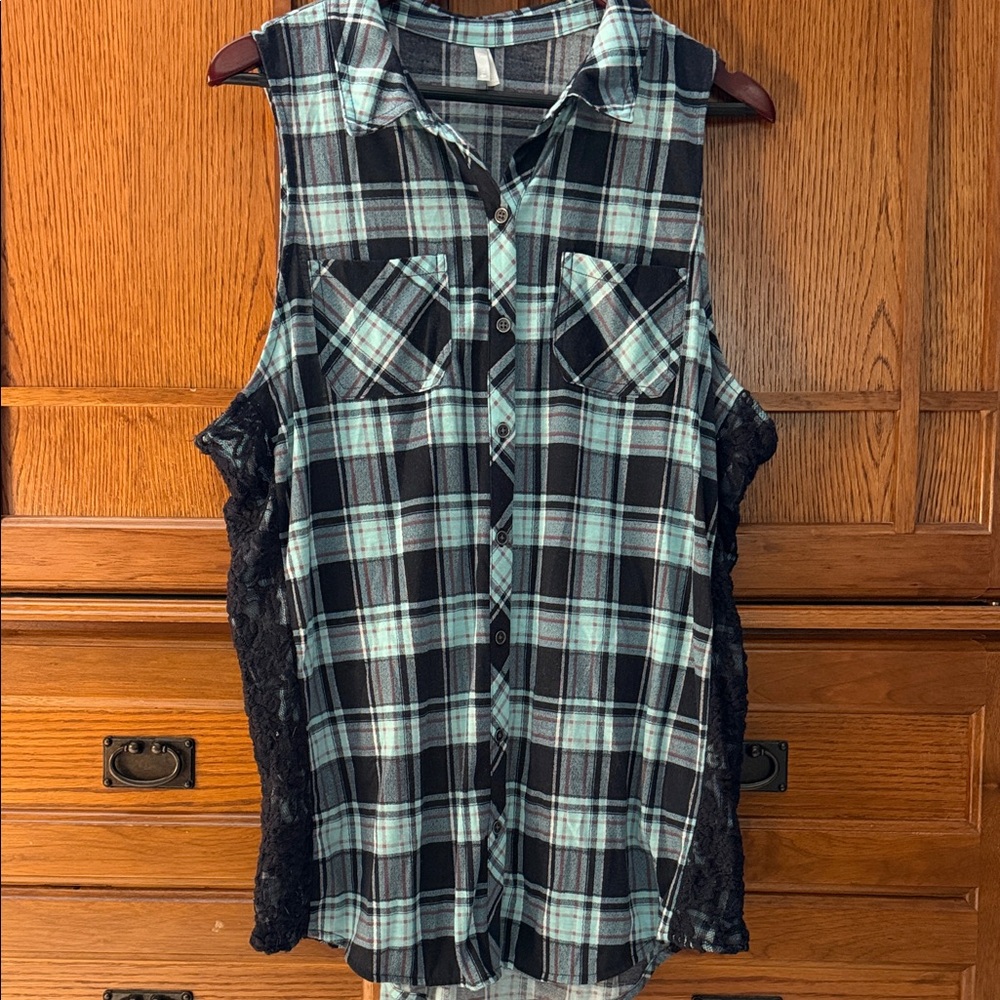 Vanity Lace Side Panel Plaid Button Up Sleeveless Shirt Country Casual Western